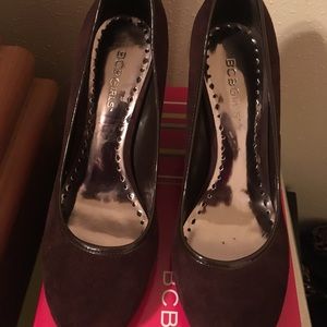 Bcbg girls brown wedges